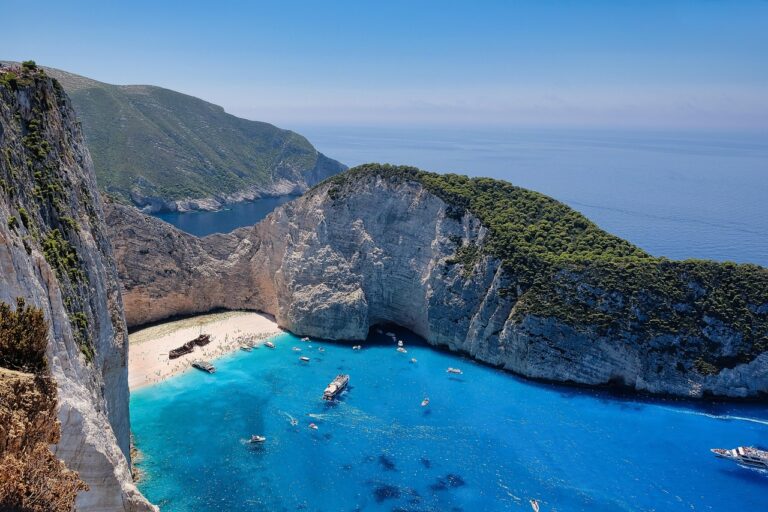 Spain’s Most Dramatic Coastal Cliffs That Will Make Your Knees Weak