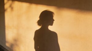 If You’re Always the One Adjusting in a Friendship, This Is How It Ends 